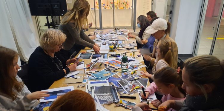 W gdyńskich Halach Targowych zorganizowano Urodzinowy Dzień Kreatywny (fot. Radio Gdańsk/Marcin Lange)