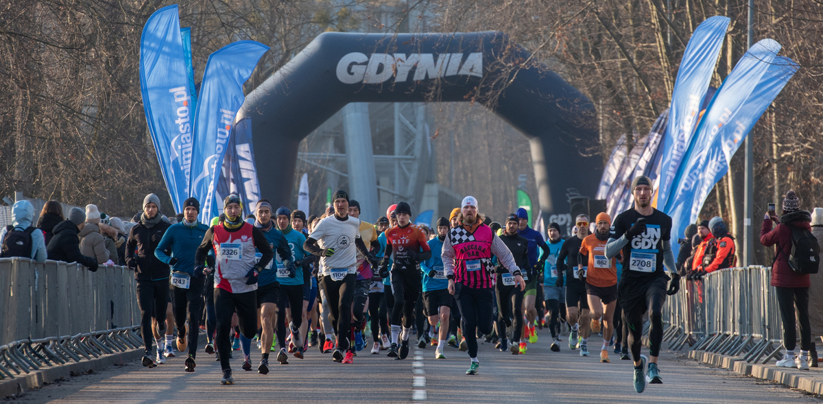 9 lutego 2025 odbył się Bieg Urodzinowy w Gdyni (fot. KFP/Paweł Marcinko)