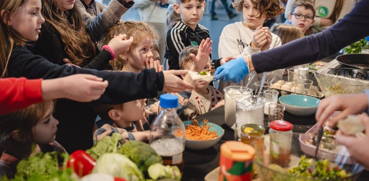 Wystawa "Cleverfood for everyone" (Fot. Facebook/Centrum Nauki Experyment)