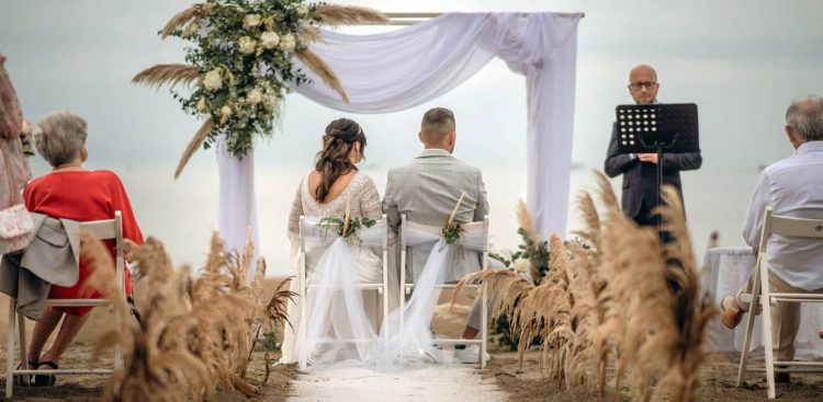 Ceremonia ślubna na plaży (fot. archiwa prywatne)