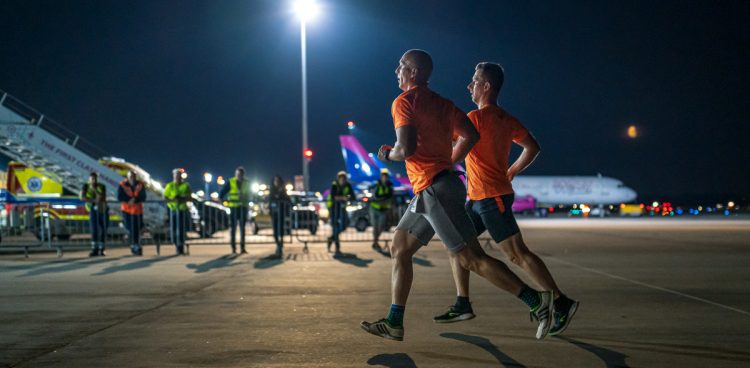 Duathlon na Porcie Lotniczym im. Lecha Wałęsy odbędzie się w nocy z 10 na 11 maja 2025 roku (fot. KFP/Jacek Klejment)