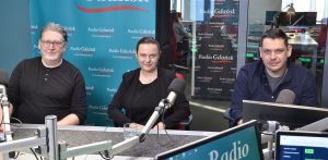 Michał Szulc, Alina Geniusz-Siuchnińska i Marek Osiecimski (fot. Radio Gdańsk/Adrian Kasprzycki)