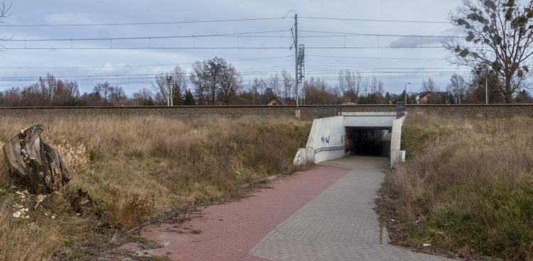 Tunel, przejście pieszo - rowerowe pod torami na granicy Pruszcza Gdańskiego i Radunicy (fot. Daniel Słoboda / KFP)