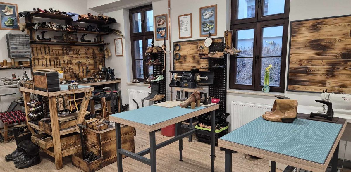 W średniowiecznej baszcie jest miejsce na wystawy historyczne (fot. Radio Gdańsk/Przemysław Woś)