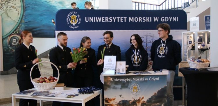 Na Uniwersytecie Morskim w Gdyni zorganizowano dzień otwarty (fot. Uniwersytet Morski w Gdyni)