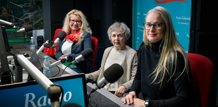 Małgorzata Tobiszewska, prof. Anna Zielińska-Głębocka, Joanna Ryngwelska (fot. Radio Gdańsk/Pola Malańska)