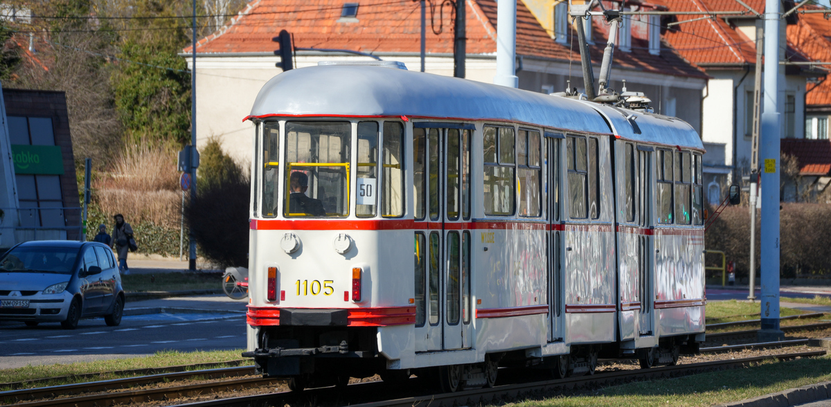 Tramwaj typu 105N z historycznej floty (fot. KFP/Paweł Marcinko)