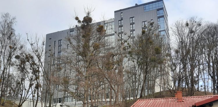 Nowy budynek wielofunkcyjny Akademii Marynarki Wojennej w Gdyni (Fot. Radio Gdańsk/Marcin Lange)