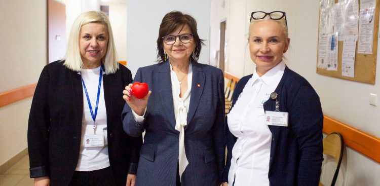 Ministra zdrowia Izabela Leszczyna w UCK w Gdańsku (fot. UCK w Gdańsku/Sylwia Mierzewska)