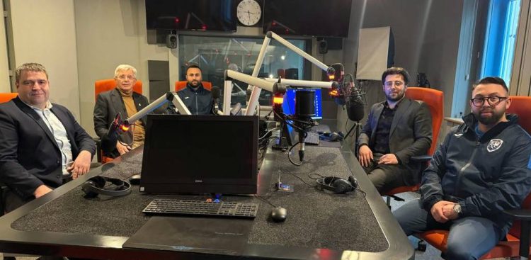 Trenerzy i działacze klubu KS Beniaminek 03 Starogard Gdański (fot. Radio Gdańsk/Tatiana Slowi)