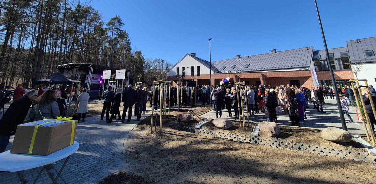 Uroczyste otwarcie hospicjum w Pogorzelicach (fot. Radio Gdańsk/Przemysław Woś)