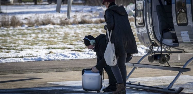 W transporcie serca dla pacjentki UCK pomogli piloci z policji (Fot. policja.pl)
