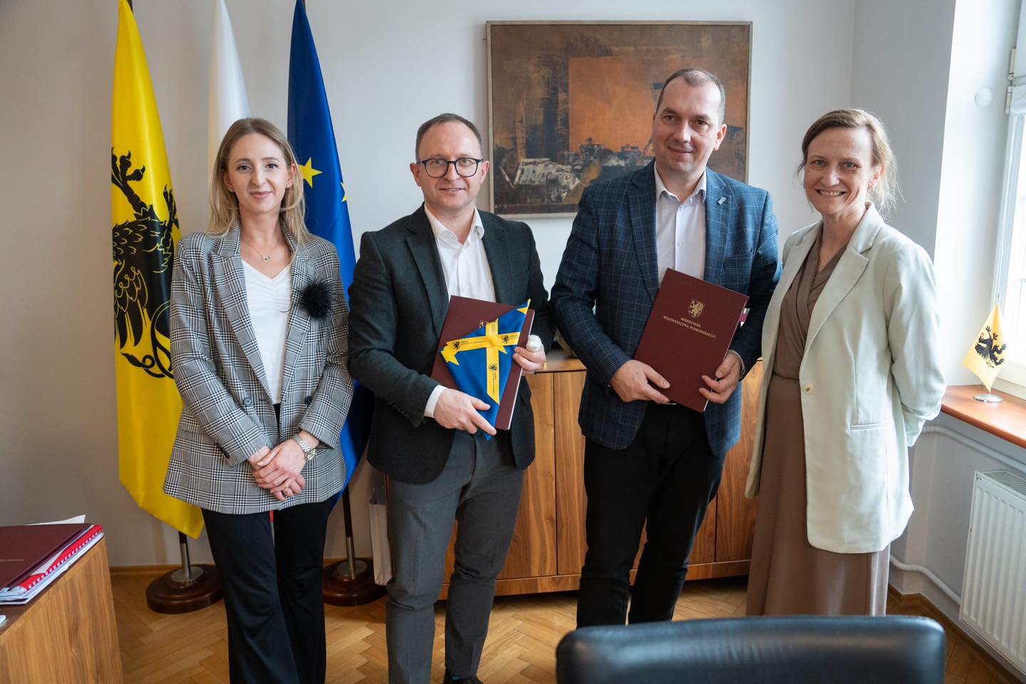 (fot.facebook.com/szemudgmina)