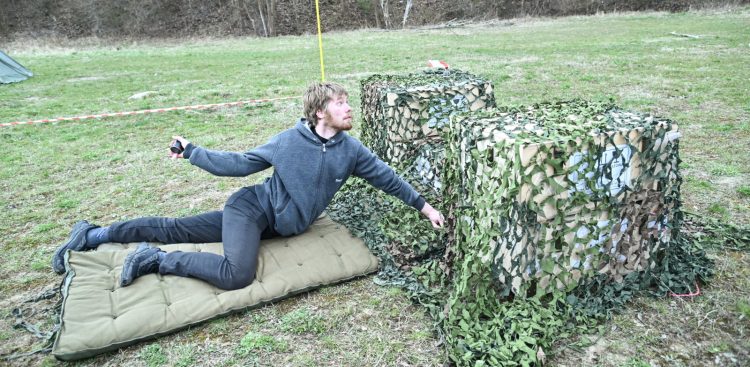 Rozpoczął się projekt "Trenuj z wojskiem" na terenie Akademii Marynarki Wojennej w Gdyni (fot. PAP/Andrzej Jackowski)