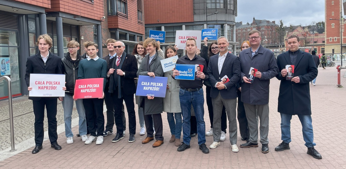 W Gdańsku odbyła się konferencja posłów Koalicji Obywatelskiej oraz członków pomorskich struktur Młodych Demokratów (fot. Radio Gdańsk/Tymon Nieśmiałek)