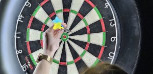 W Studzienicach odbył się turniej Pucharu Polski w Darta (fot. Radio Gdańsk/Marcin Pacyno)