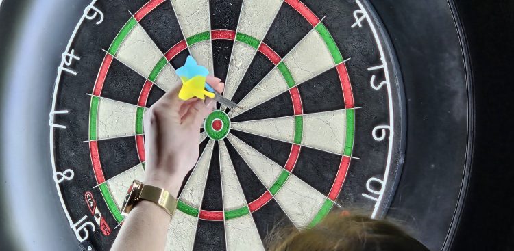 W Studzienicach odbył się turniej Pucharu Polski w Darta (fot. Radio Gdańsk/Marcin Pacyno)