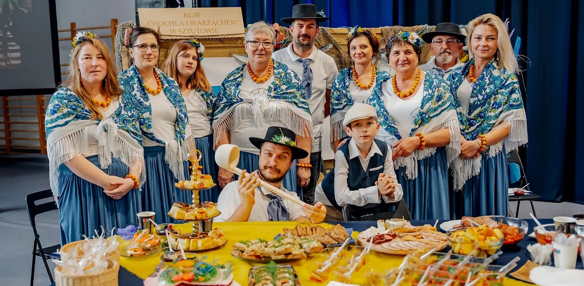 Koło Gospodyń Wiejskich "Chochla i Warząchew" w Sztutowie (fot. Facebook/Koło Gospodyń Wiejskich "Chochla i Warząchew" w Sztutowie)