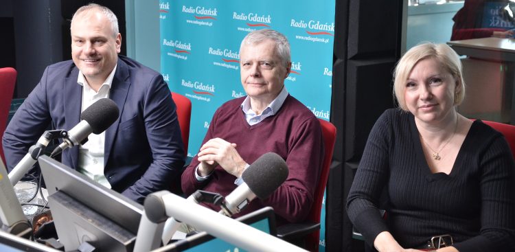 Błażej Kucharski, Zbigniew Markowski i Agnieszka Rodak (fot. Radio Gdańsk/Adrian Kasprzycki)