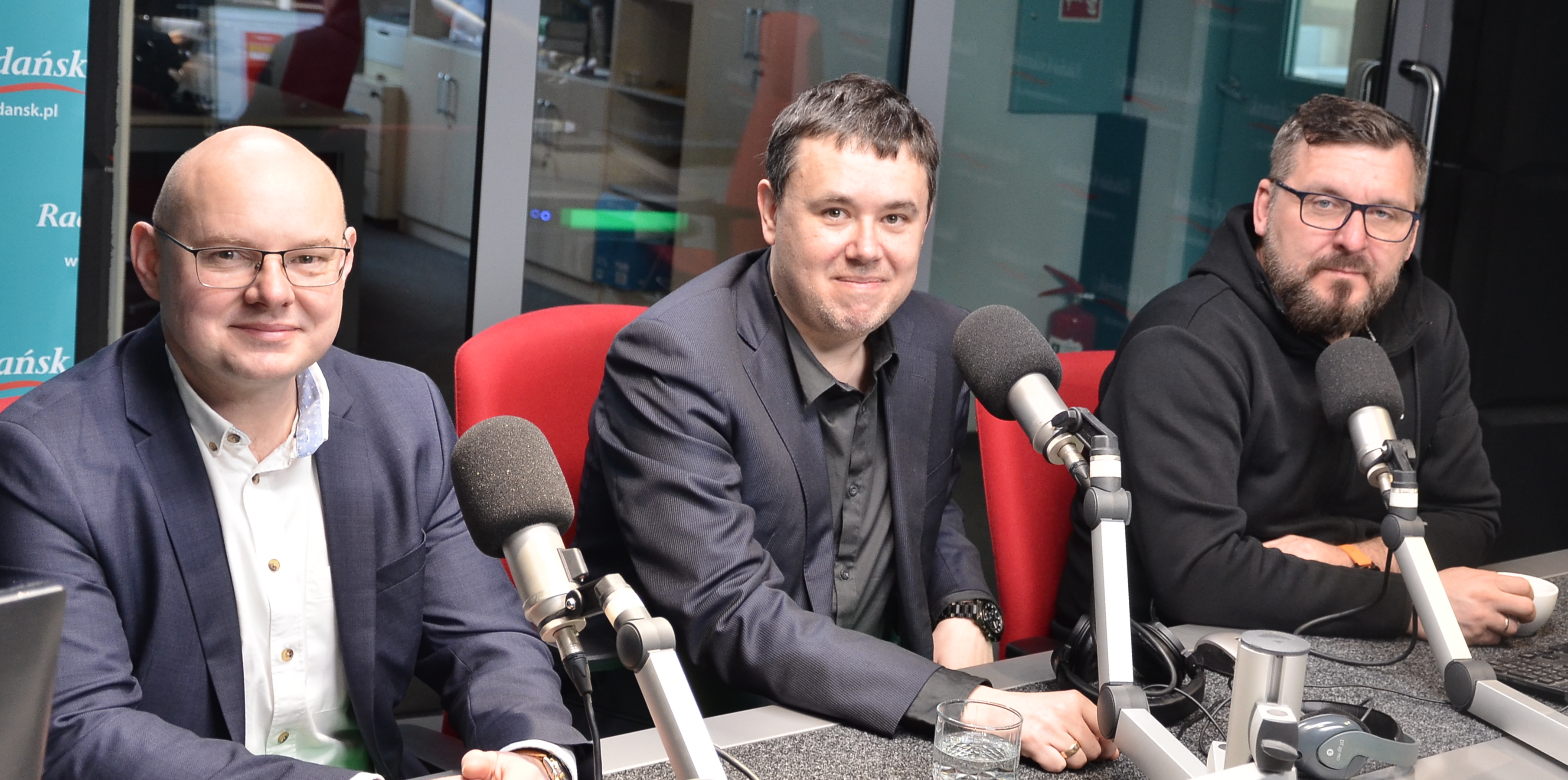 Dr Paweł Trawicki, Piotr Beniuszys i Tomasz Sieliwończyk (fot. Radio Gdańsk/Adrian Kasprzycki)
