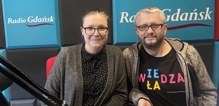 Małgorzata Łosiewicz i Robert Chomicki  ze Stowarzyszenia Rozwoju Inspiracje (fot. Radio Gdańsk/Joanna Merecka-Łotysz)