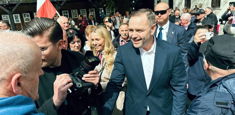 Karol Nawrocki w Bytowie, 24.04.2025 r. (fot. Radio Gdańsk/Marcin Pacyno)