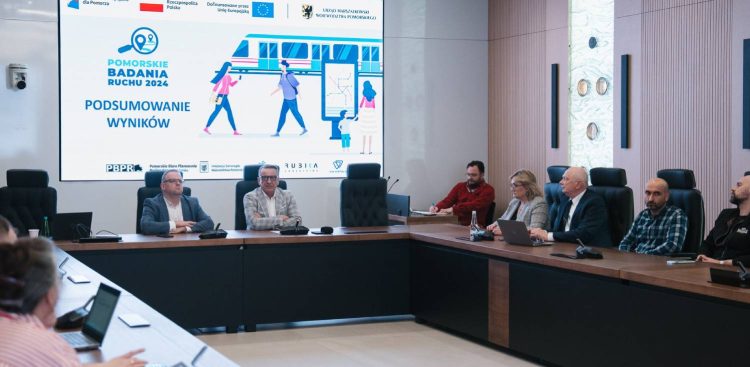 Prezentacja wyników Pomorskich Badań Ruchu 2024 w Urzędzie Marszałkowskim Województwa Pomorskiego - 24.04.2025 r. (fot. pomorskie.eu)