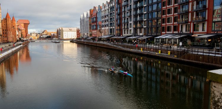 Kajakarze na Motławie (fot. Daniel Słoboda / KFP)