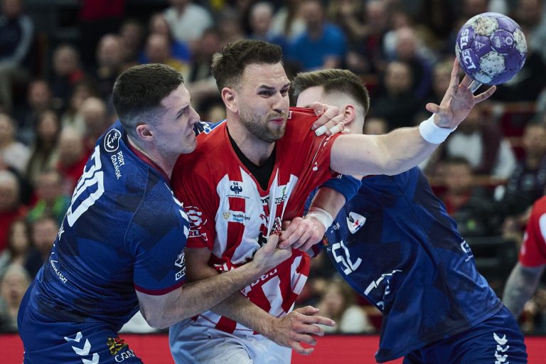 (fot. PAP/Adam Warzawa)