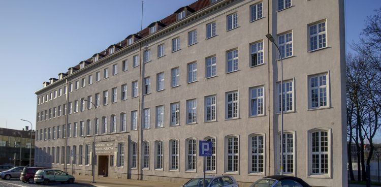 Targ Sienny. Wojewódzka i Miejska Biblioteka Publiczna w Gdańsku (fot. KFP/Paweł Marcinko)