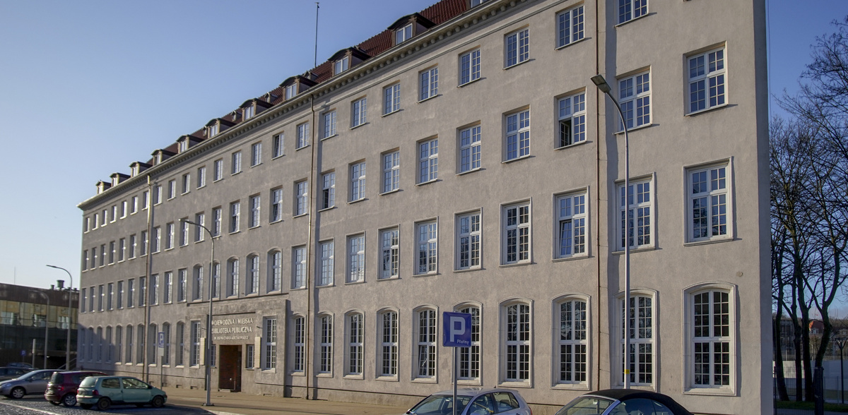 Targ Sienny. Wojewódzka i Miejska Biblioteka Publiczna w Gdańsku (fot. KFP/Paweł Marcinko)