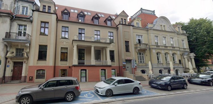 Powiatowe Centrum Pomocy Rodzinie w Słupsku (fot. Google Street View)