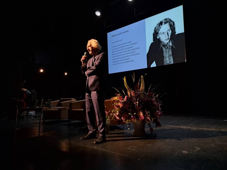 50-lecie debiutu poetyckiego Władysława Zawistowskiego (fot. Radio Gdańsk/Sebastian Kwiatkowski)