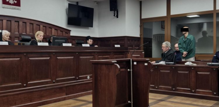 Ferid O. przed sądem w Słupsku (fot. Radio Gdańsk/Przemysław Woś)