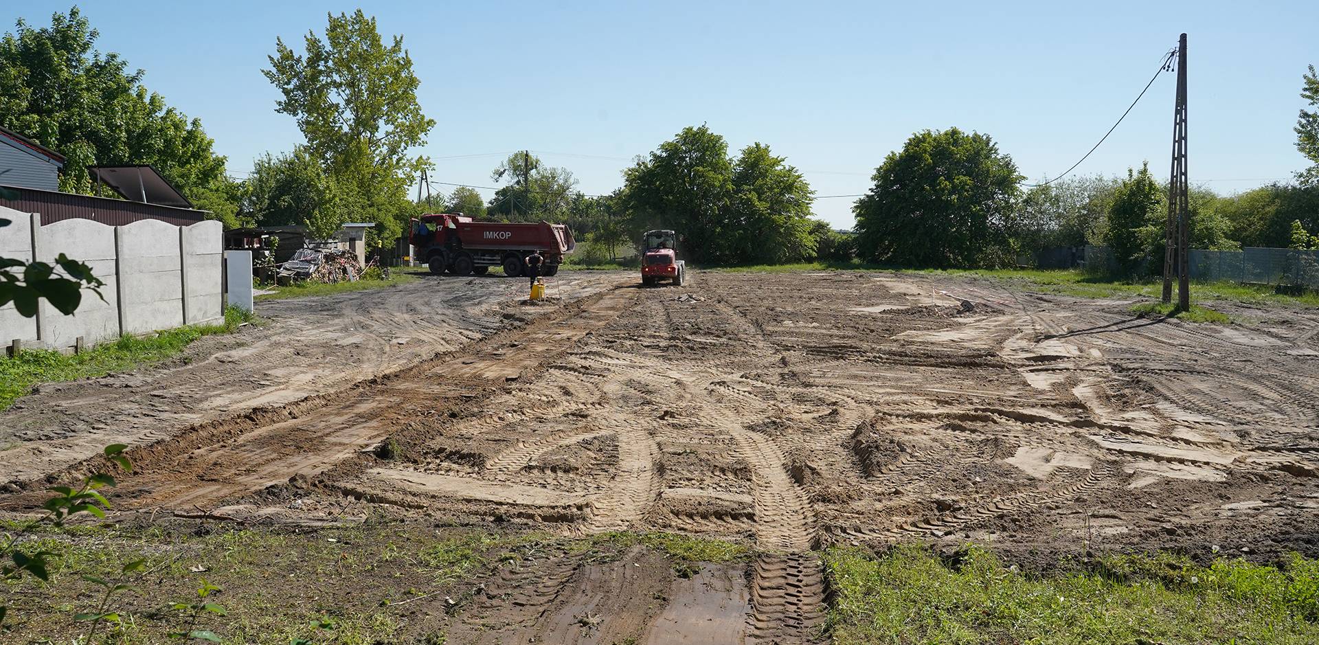 Teren przygotowany pod budowę nowych lokali socjalnych w Człuchowie (fot. UM Człuchów)