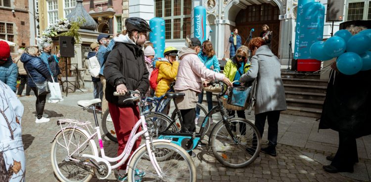 Radio Gdańsk świętowało 80-lecie działalności na Długim Targu (fot. Jacek Klejment)