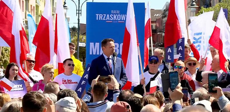 Rafał Trzaskowski w Malborku (fot. screen Facebook/Rafał Trzaskowski)