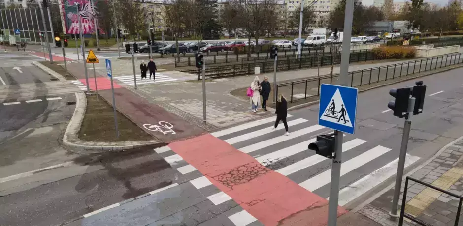 Drogowcy zapewniają, że dla zminimalizowania utrudnień do tymczasowej organizacji ruchu dostosowany zostanie również program sygnalizacji świetlnej na pobliskich skrzyżowaniach