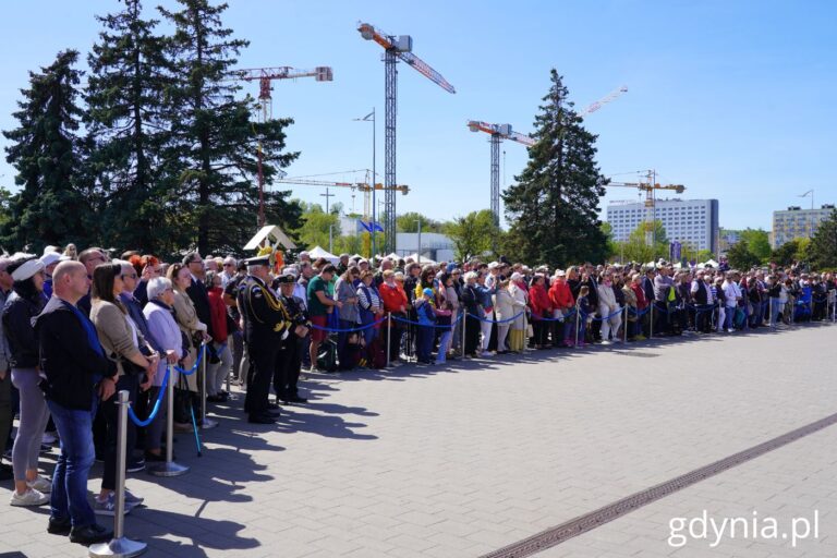 ORP „Błyskawica” rozpoczęła 50. sezon wystawienniczy. Gdynia, 01.05.2025 r. (fot. Magdalena Starnawska/gdynia.pl)