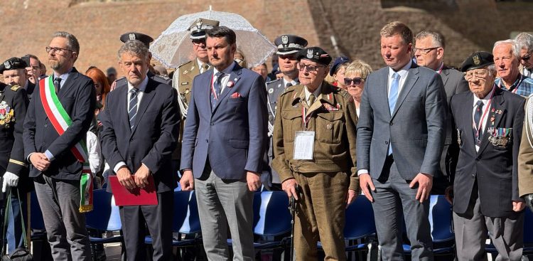 Uroczyste obchody wyzwolenia Bolonii spod okupacji niemieckiej, zdjęcie archiwalne (fot. Radio Gdańsk/Daniel Wojciechowski)