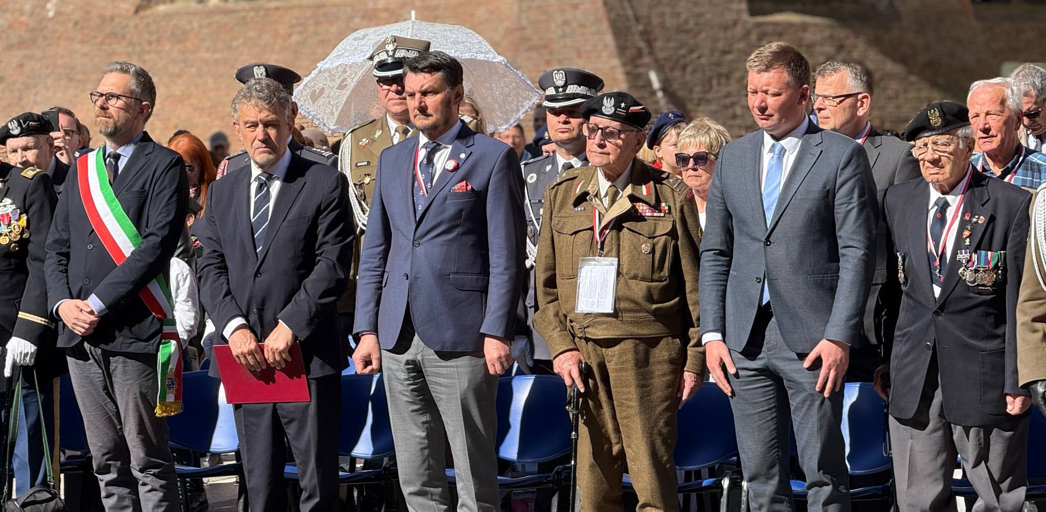 Uroczyste obchody wyzwolenia Bolonii spod okupacji niemieckiej, zdjęcie archiwalne (fot. Radio Gdańsk/Daniel Wojciechowski)