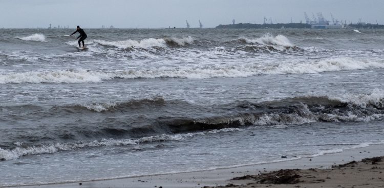Sopot. Sztorm na Bałtyku. 14.09.2024 (fot. Anna Rezulak / KFP)