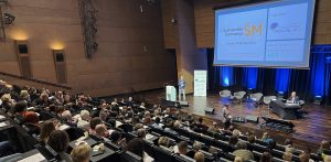 Wykład dotyczący stwardnienia rozsianego podczas konferencji ,"SM - i co z tego?" (fot. Fundacja StwardnienieRozsiane.info)