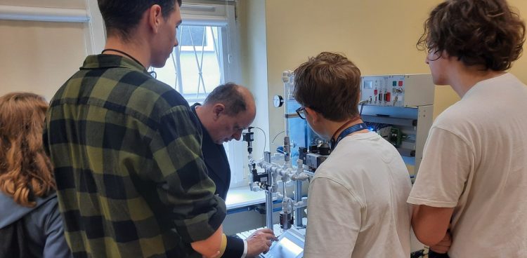 Na terenie Uniwersytetu Morskiego w Gdyni trwa druga edycja Morskiego Festiwalu Nauki (fot. Radio Gdańsk/Marcin Lange)