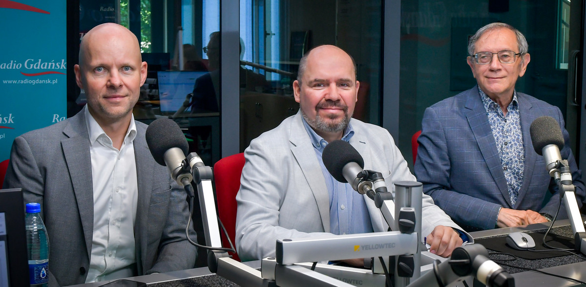 Alan Aleksandrowicz, dr Maciej Goniszewski, prof. Marek Grzybowski (fot. Radio Gdańsk/Pola Malańska)