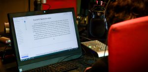 Dorota Kolak w trakcie pracy (fot. Radio Gdańsk/Pola Malańska)