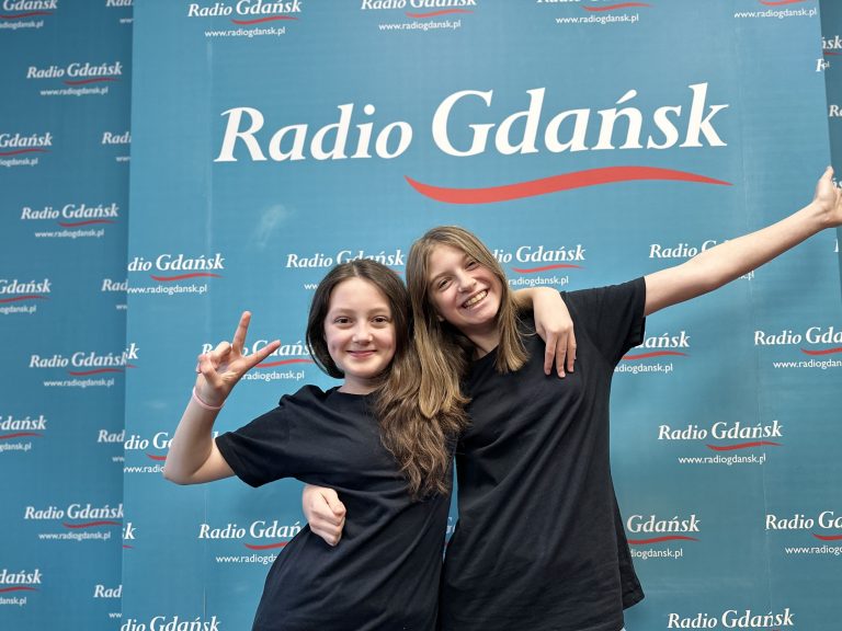 Zespół wokalny "Kropki", członkinie Amelia I Wera (fot. Radio Gdańsk)