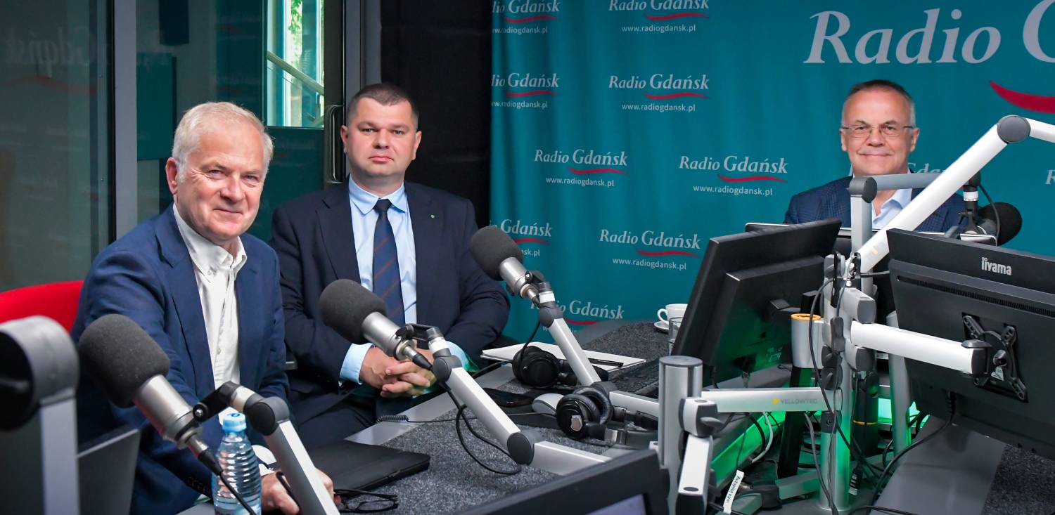 Od lewej: Sławomir Rybicki, Adam Gawrylik, Jarosław Sellin (fot. Radio Gdańsk/Pola Malańska)