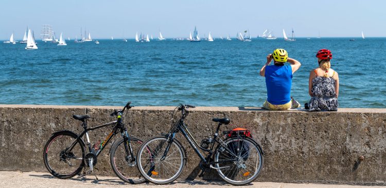 Zdjęcie archiwalne. V Żeglarska Parada Świętojańska z Gdyni do Gdańska (Fot. Anna Bobrowska/KFP)