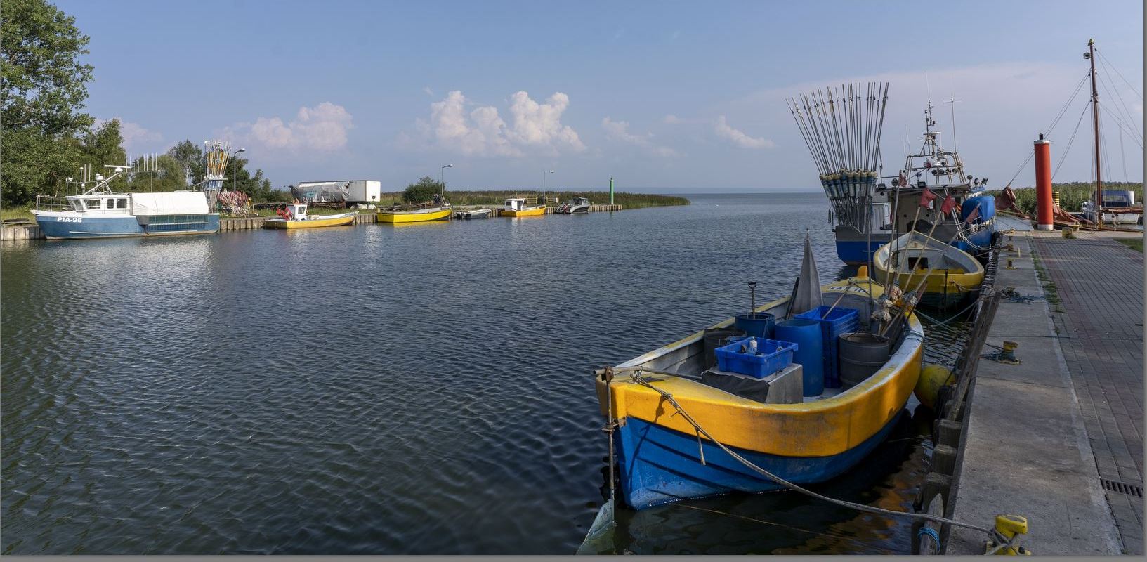 Port w Kątach Rybackich nad Zalewem Wiślanym (fot. Agencja KFP/Paweł Macinko)